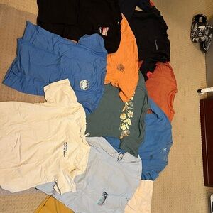 12 shirt bundle graphic tees